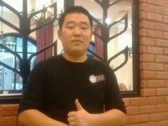 -闫府私房菜(经四路万达店)
