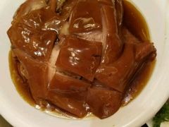 三鲜扒肘子-天宝酒店(万达店)