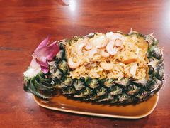-Dang restaurant (patong phuket)