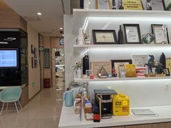 -维乐口腔(美维云门诊陆家嘴店)