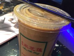 丝袜奶茶-美芝莲(东方宝泰店)