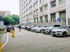 场地-武汉大学中南医院·停车场