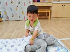 -金点蒙氏国际教育(悠然校区)