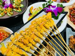 -依呀呀ktv烧烤小串(中山西路店)