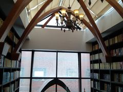 -钟书阁(松江泰晤士小镇店)