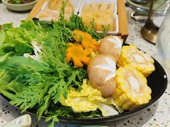 -椰子营·椰子鸡火锅(万象里店)