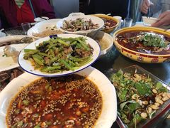 -黄桷树老店黄鲶鱼鱼庄