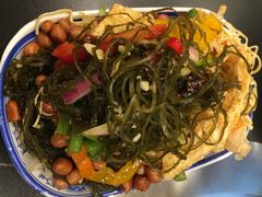 -田家大院东北农家菜铁锅炖(西安总店)