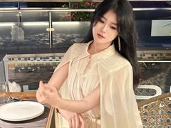 -MONICH牛排融合餐厅(和义大道购物中心店)