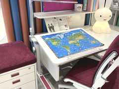 -moll学习桌椅(上海久光百货店)