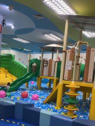 -莫莉幻想儿童乐园(武汉经开永旺店)