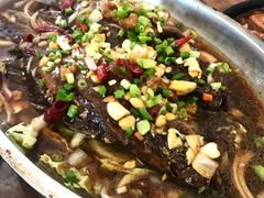 红烧臭桂鱼-临街徽菜馆·正宗黄山味