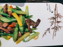 -粤轩楼广式特色餐厅(青岛路店)