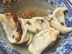 -无名氏宵夜小摊(祝家三姐妹馄饨店)
