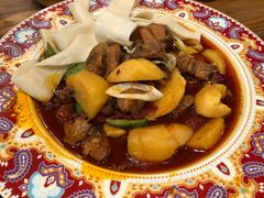 沙湾大盘鸡-塔哈尔·新疆盛宴(城西银泰店)
