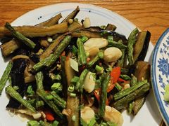 -柴窝堡22号辣子鸡·传承新疆菜