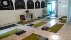 -瑜舍瑜伽连锁教室