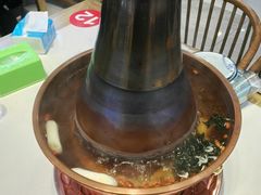 农夫山泉清水锅-虾大侠·盱眙龙虾老北京铜锅涮羊肉(金楠天街店)