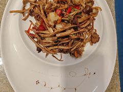 -瓦国小镇·果木烤鸭·融合菜(西口店)