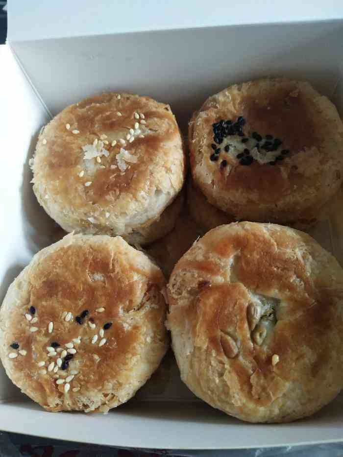 徐记香酥板栗饼(天一街店)-"味道好,服务周到,很是怀念.