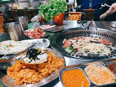-马路牙子烧烤音乐酒馆(望京店)