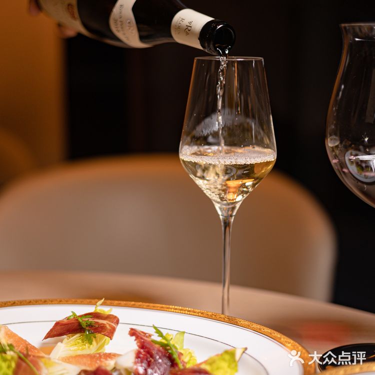 武汉这家牛排界的爱马仕我按头推荐❗️❗️