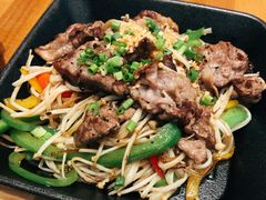 澳洲肥牛炒金菇-hallch 好吃餐厅(全运村中央广场店)