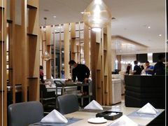 大堂-上海临港美爵酒店·铃兰西餐厅