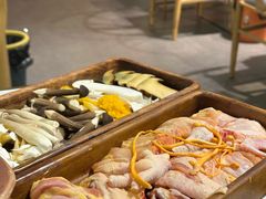 -菌小白·野生菌火锅(时尚天河店)