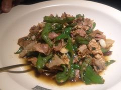 -费大厨辣椒炒肉(高铁吾悦广场店)