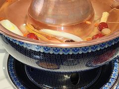 -一只羊·铜锅涮羊肉烧烤