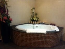 -法国安杰玛SPA会所