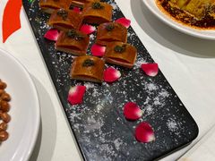-小河盐帮·私家菜·烤鸭(三元桥·霄云路店)