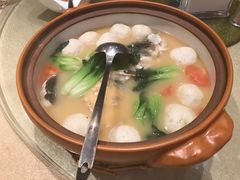 砂锅鱼头汤-九福楼大酒店