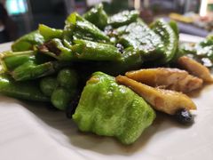 -天天向上素食餐厅(五台山店)
