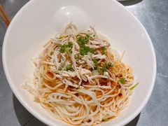 鸡丝凉面-红辣椒·川菜·火锅(张杨路店)