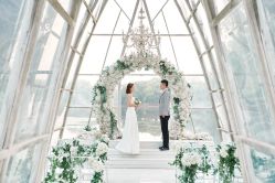 -雪中彩影婚纱摄影·微光艺术中心