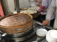 -严氏重油烧麦(民权路店)