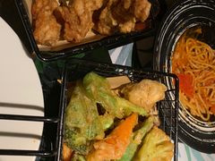 -春树下·树屋花房西餐厅(罍街AS1980店)