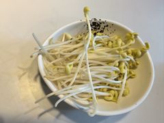 黄豆芽-德林酸菜鱼火锅(南丹店)