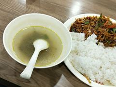 -小梅园饭堂(东方路店)