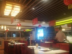 大堂-潮泰牛肉火锅 · 创于1992年(车公庙店)