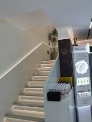 -LJOY丽锦造型·烫发染发