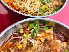 牦牛肉面-野菌王牦牛肉汤锅
