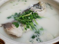 -天乐农家鱼头王(天目湖店)