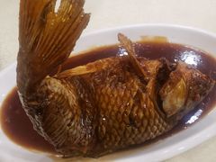 罾蹦鲤鱼-奥华餐厅·老张记(台基厂店)