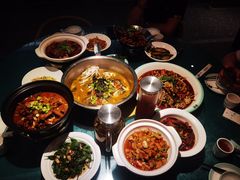 -呷湘厨·鱼汤捞饭·剁椒鱼头·辣椒炒肉(国家会展中心店)