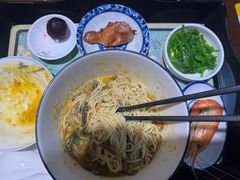 -百年老字号·观振兴蟹黄面·三虾面·苏式面(观前街富仁坊巷店)