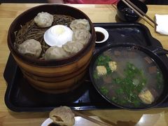 -百年尹氏汤包(湖南路狮子桥店)