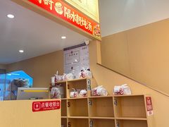 -华记煲仔华·煲仔饭(市桥易发店)